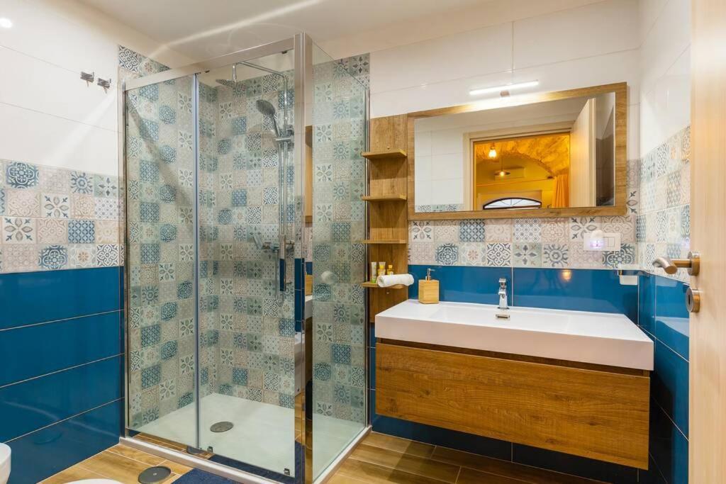 Limoncello Loft House,in The Heart Of Naples! Apartment *